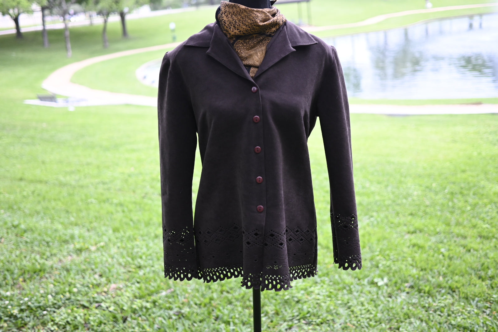 Upthrifted Geo-Clown